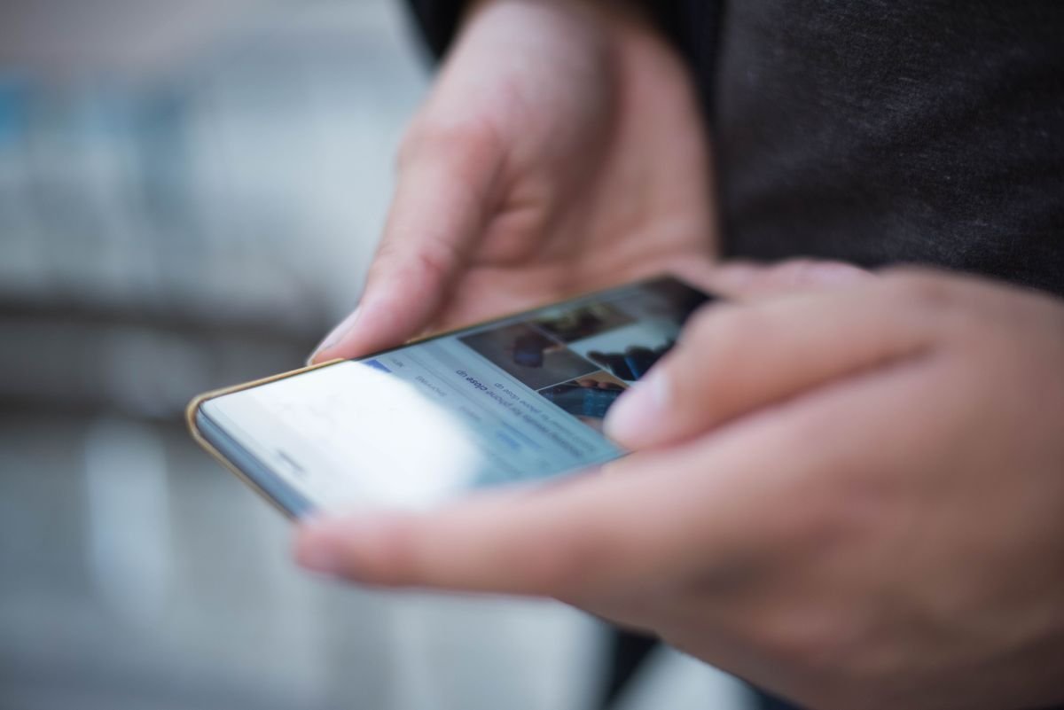 スマートフォンで一覧を見る手